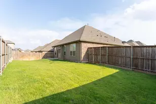 2601 N Sun Creek Dr, Little Elm, TX 75066 - Photo 20