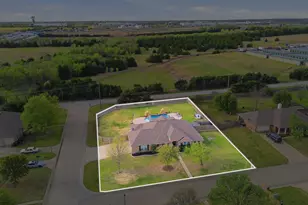 114 Clydesdale Dr, Fate, TX 75087 - Photo 2