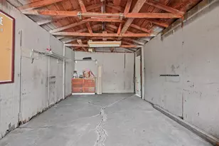 111 Atkinson Dr, Sherman, TX 75092 - Photo 30