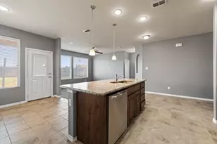 1105 Sierra Blanca Dr, Fort Worth, TX 76028 - Photo 14
