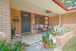1403 Greenwood Dr, Denton, TX 76209 - Photo 2