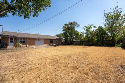 818 Emberwood Drive, Dallas, TX 75232 - Photo 16