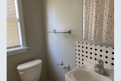 4936 Worth Street #E, Dallas, TX 75214 - Photo 6