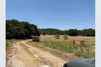280 Wild Horse Road, Granbury, TX 76048 - Photo 6