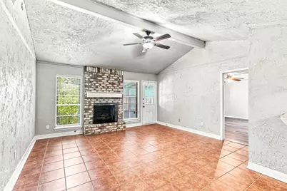 2005 Yorktown Court S, League City, TX 77573 - Photo 6