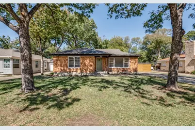 2433 Southwood Drive, Dallas, TX 75233 - Photo 1