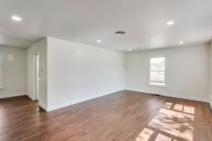 2433 Southwood Dr, Dallas, TX 75233 - Photo 6
