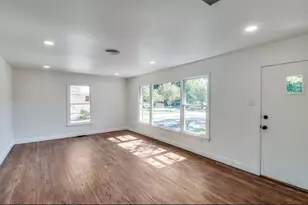 2433 Southwood Dr, Dallas, TX 75233 - Photo 4