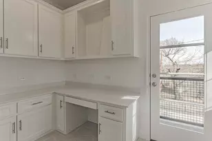 340 Nursery Ln, Fort Worth, TX 76114 - Photo 8