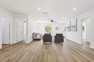 2613 Saturn Rd, Garland, TX 75041 - Photo 4