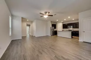 1002 Pecos St, Aubrey, TX 76227 - Photo 10
