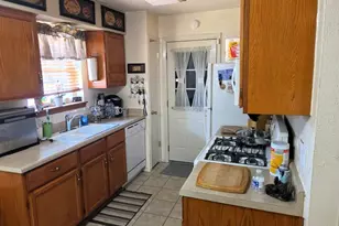 709 Shorecrest Dr, Garland, TX 75040 - Photo 2