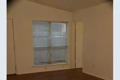 1464 Brook Meadow Circle, Lancaster, TX 75134 - Photo 4