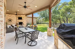 9100 Northampton Dr, North Richland Hills, TX 76182 - Photo 34