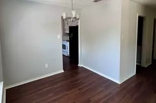 3013 Clover Ln, Euless, TX 76039 - Photo 8