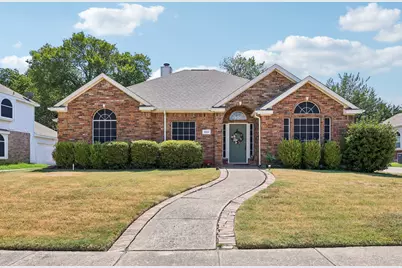 204 Sherwood Drive, Murphy, TX 75094 - Photo 1