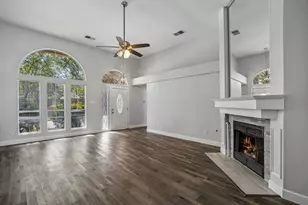 8109 Pickard Dr, Rowlett, TX 75088 - Photo 2