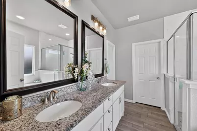 7924 Wilson Cliff Court, White Settlement, TX 76108 - Photo 18