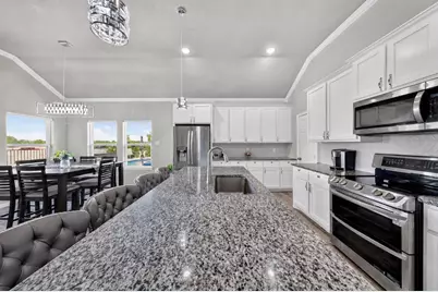 7924 Wilson Cliff Court, White Settlement, TX 76108 - Photo 14