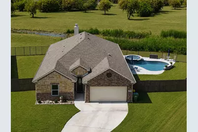 7924 Wilson Cliff Court, White Settlement, TX 76108 - Photo 1