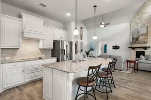 2442 Turning Leaf Ln, Midlothian, TX 76065 - Photo 12