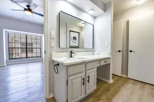 5619 Preston Oaks Rd, Dallas, TX 75254 - Photo 10