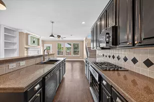 9300 Bedford Ln, McKinney, TX 75071 - Photo 16