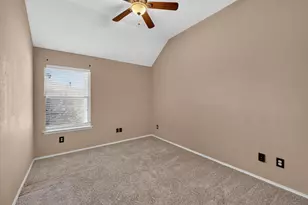9300 Bedford Ln, McKinney, TX 75071 - Photo 28