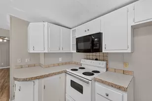 1341 Flying L Ln, Mansfield, TX 76063 - Photo 16