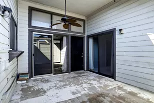 636 Bellaire Dr, Hurst, TX 76053 - Photo 4