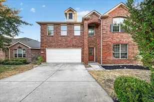 10369 Bradshaw Dr, Fort Worth, TX 76108 - Photo 2