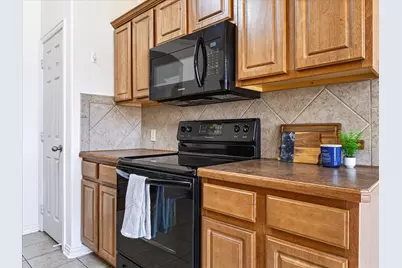 732 Countryside Drive, Aubrey, TX 76227 - Photo 14