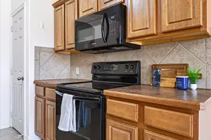732 Countryside Dr, Aubrey, TX 76227 - Photo 14