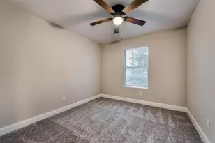 2436 Dancy Dr N, Fort Worth, TX 76131 - Photo 10