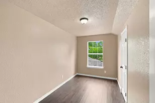 1103 Chase Ave, Cleburne, TX 76031 - Photo 24