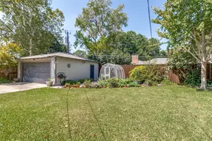 6719 Braeburn Dr, Dallas, TX 75214 - Photo 26