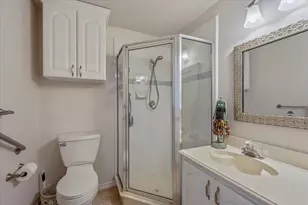 2644 Newcastle Dr, Carrollton, TX 75007 - Photo 20