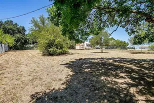 3116 Hilltop Rd, Granbury, TX 76048 - Photo 18