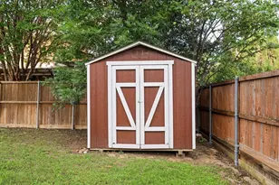 4332 Milsop Dr, Carrollton, TX 75010 - Photo 40
