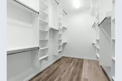 4332 Milsop Drive, Carrollton, TX 75010 - Photo 32