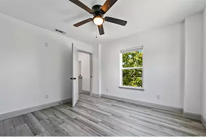 158 Lakeshore Drive, Runaway Bay, TX 76426 - Photo 22