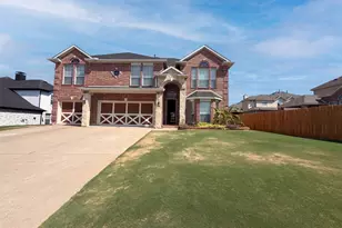 409 Lone Oak Ct, Kennedale, TX 76060 - Photo 1