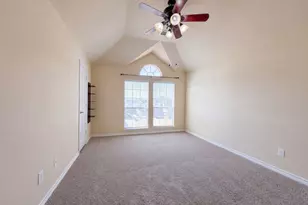 409 Lone Oak Ct, Kennedale, TX 76060 - Photo 16