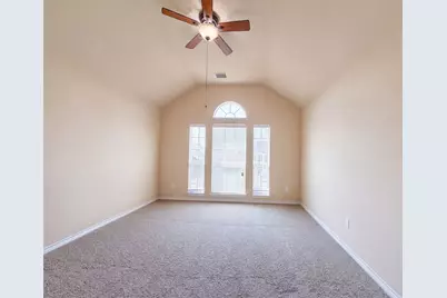 409 Lone Oak Court, Kennedale, TX 76060 - Photo 4