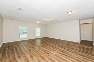 7225 Harold Walker Dr, Dallas, TX 75241 - Photo 4