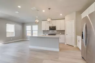 3225 Scorpion Ln, Fort Worth, TX 76179 - Photo 10