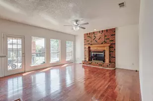 9118 Barton Creek Dr, Rowlett, TX 75089 - Photo 4