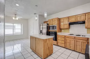 9118 Barton Creek Dr, Rowlett, TX 75089 - Photo 6
