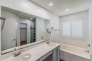 108 Oak Hollow Ln, Red Oak, TX 75154 - Photo 10