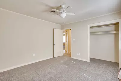 1325 W Water Street, Weatherford, TX 76086 - Photo 30